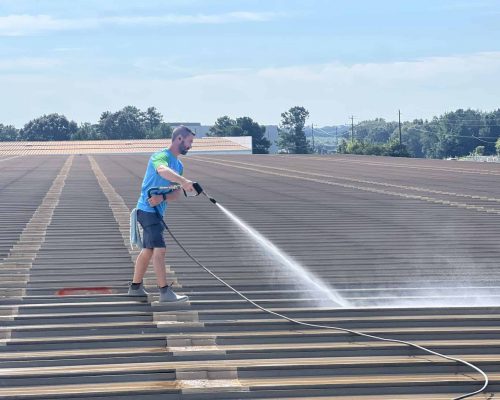 roof pressure washing